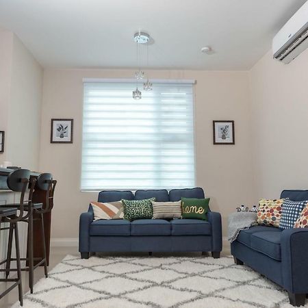 The Crimson Apartment Kingston Luaran gambar