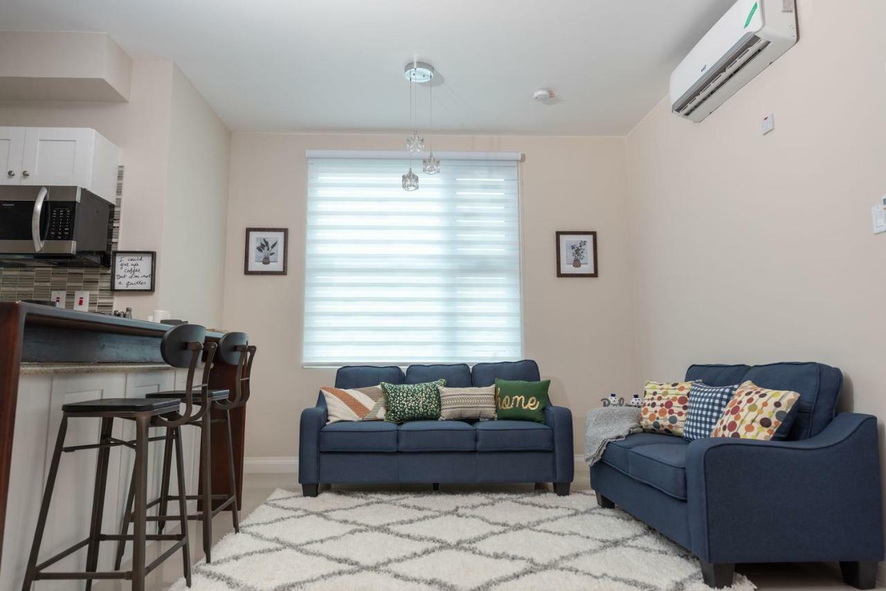 The Crimson Apartment Kingston Luaran gambar